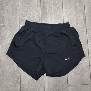 Nike Womens Dri-FIT Running Shorts Black 831558-014 Size S excellent runner
